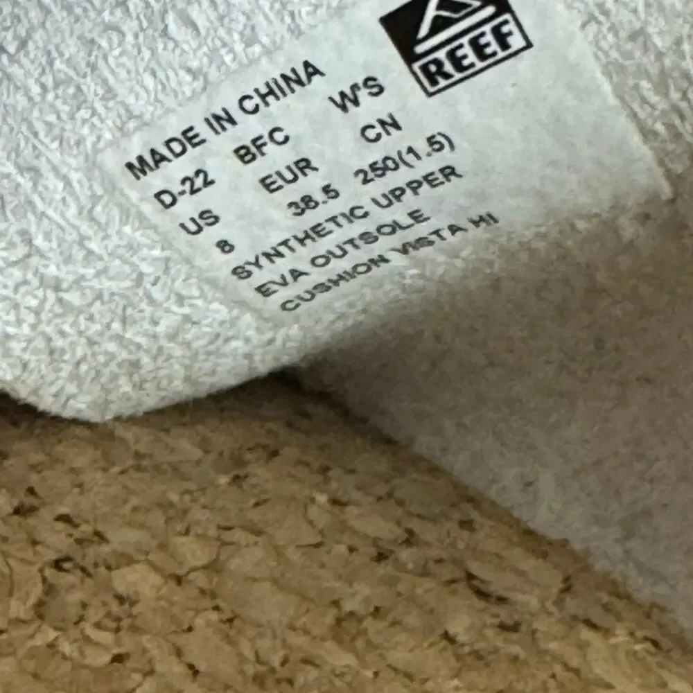Reef Cushion Vista Hi White Double-Strap Platform Slide Sandals Womens Sz 8